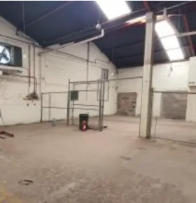 1000024570